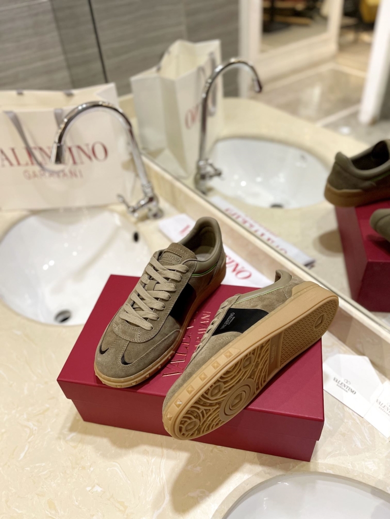 Valentino Sneakers